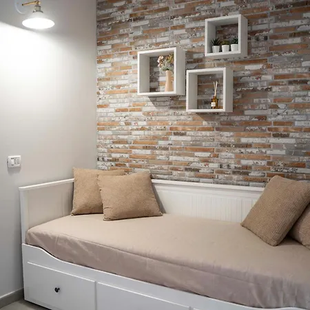 Il Moro Sulla Via Del Ponte Pensionat 3*