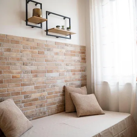 Il Moro Sulla Via Del Ponte Pensionat 3*