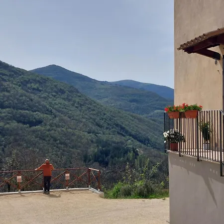 Pensionat Il Moro Sulla Via Del Ponte Sellano