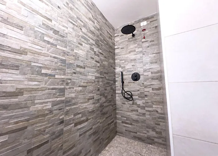 Il Moro Sulla Via Del Ponte Pensjonat Sellano