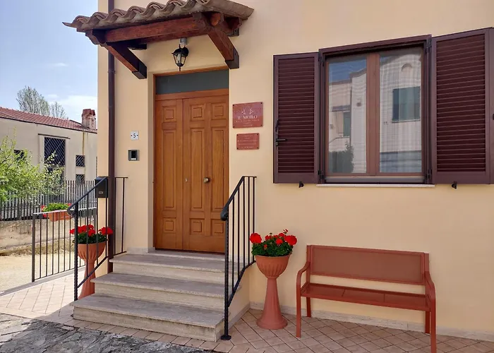 Il Moro Sulla Via Del Ponte 3*