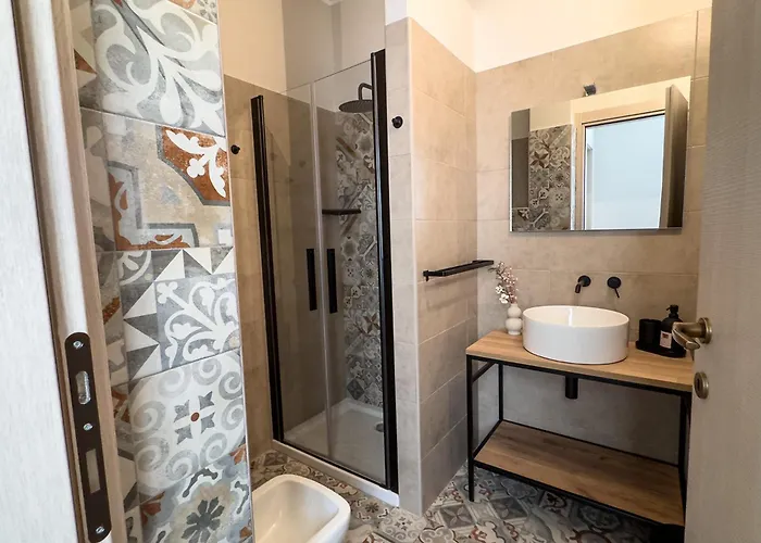 Il Moro Sulla Via Del Ponte 3*